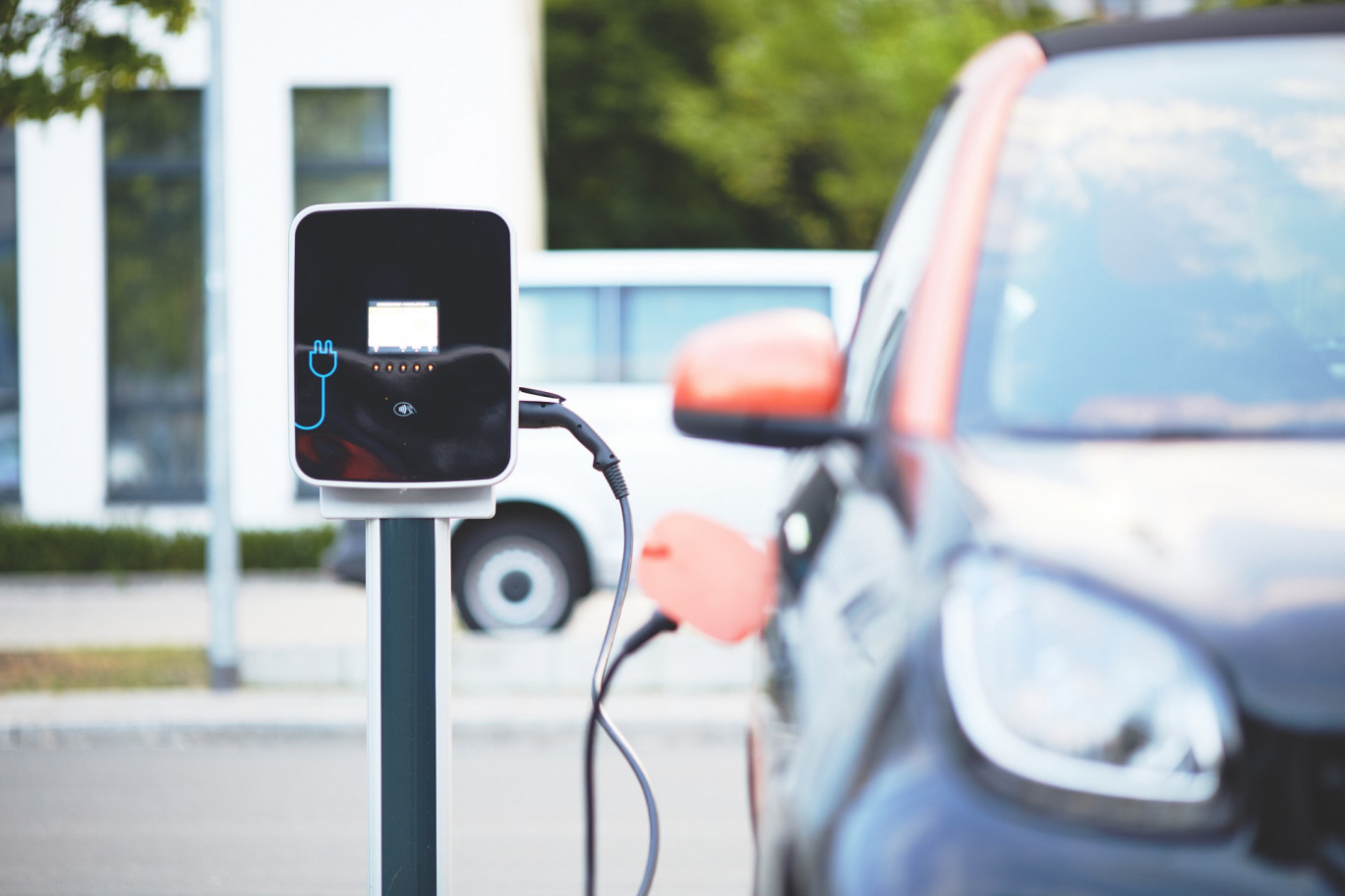 Bornes de recharges, Fontelec réponds à vos besoin en électricité à Lyon.